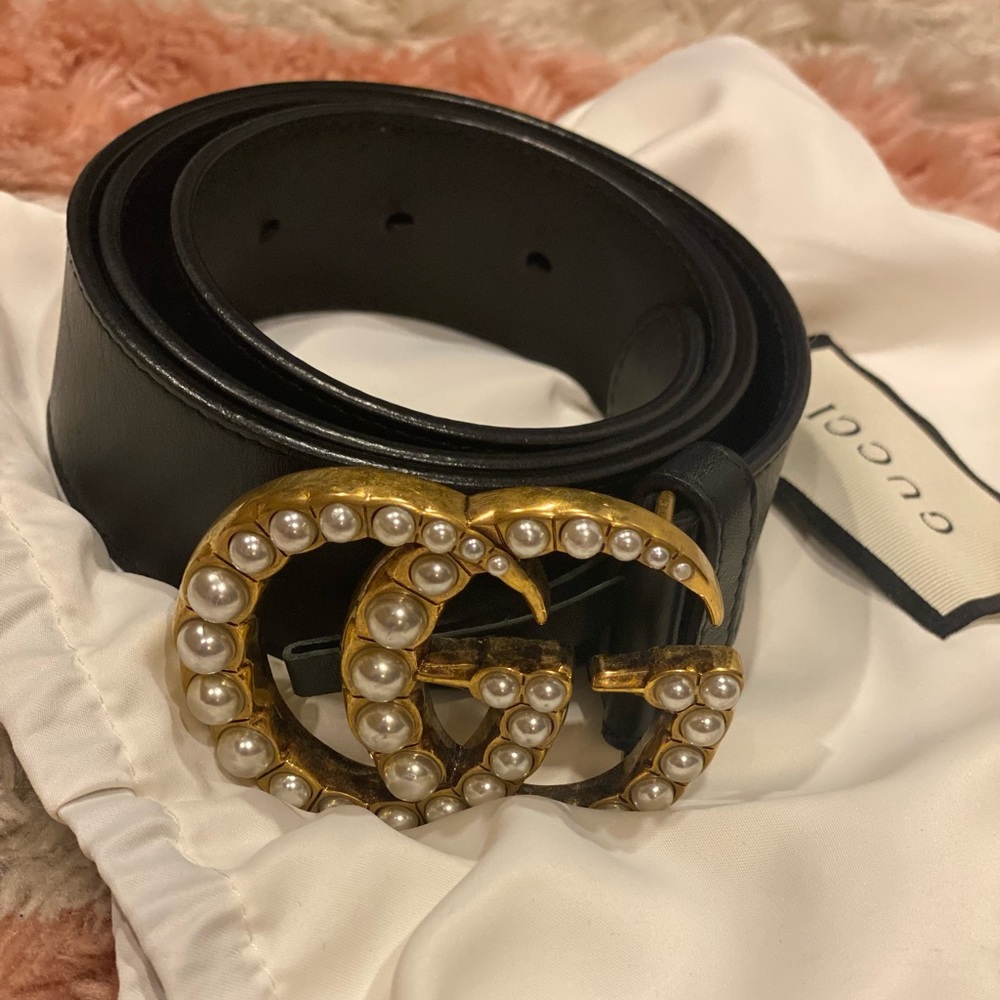 Brand new Gucci woman’s belt size 80